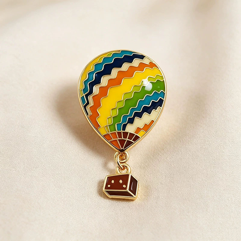 Embroidery Bali - Broche en métal en forme de