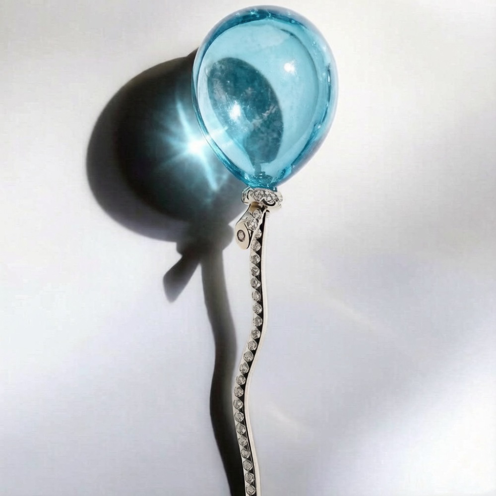 Embroidery Bali - Broche Ballon Bleu Exquis, Tendance et