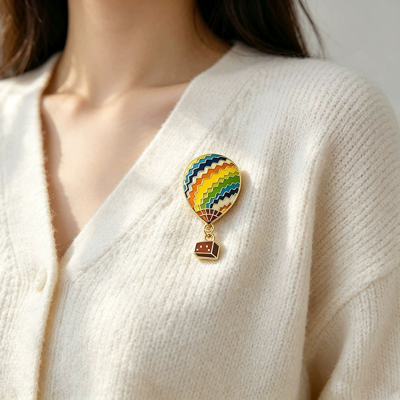 Broche en métal en forme de mo - Embroidery Bali avis et prix