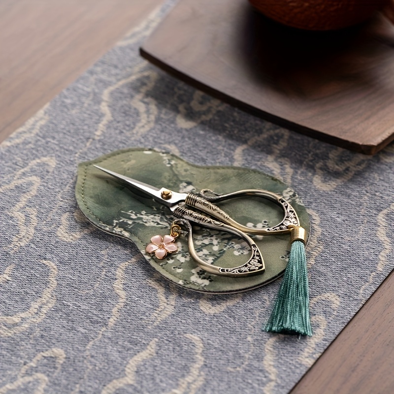 Ciseaux miniatures vintage chi - Embroidery Scissors Small avis et prix