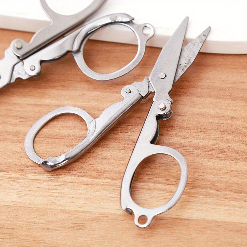 Lot de 3 ciseaux pliants de vo - Embroidery Scissors Small avis et prix